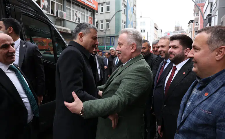 İçişleri Bakanı Mustafa Çiftçi AK Parti Rize İl Başkanlığı’nı Ziyaret Etti