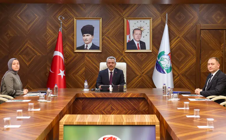 Rize Valisi Baydaş, 81 İl Valisinin Katıldığı Sosyal Risk Haritaları Toplantısına Katıldı