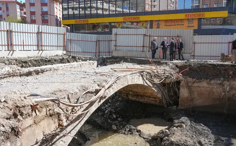 Rize Belediyesi 200 Yıllık Çitanın Köprüsünü Gün Yüzüne Çıkardı