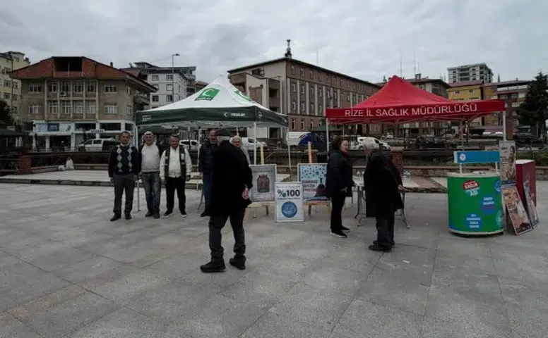 Ardeşen’de Tütün Bağımlılığına Karşı Farkındalık Etkinliği Düzenlendi