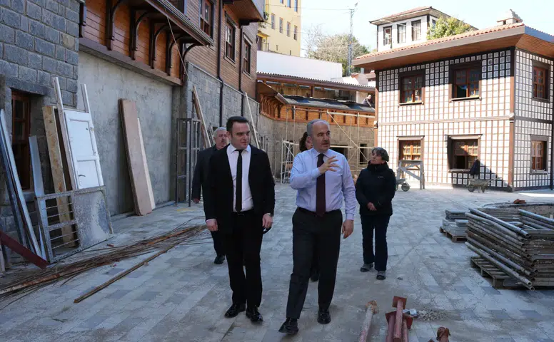 Rize’de Kültür Sokağı Projesi Yerinde İncelendi