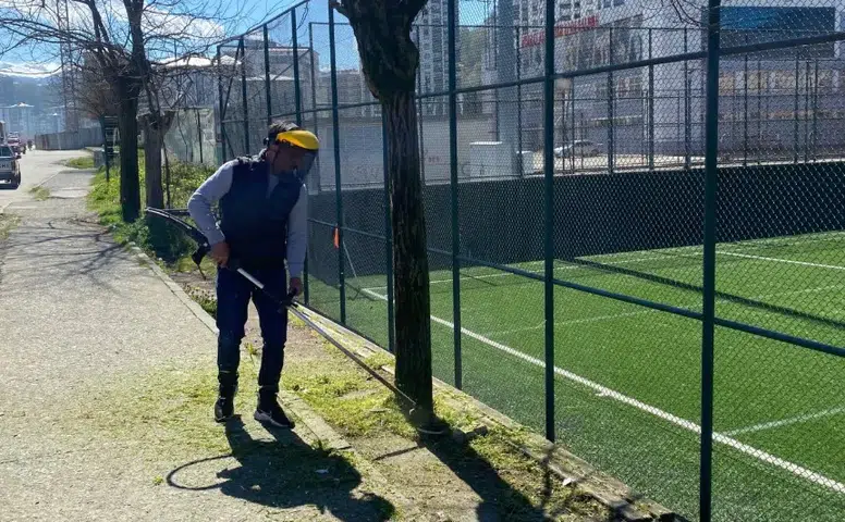 Pazar’da Temizlik Seferberliği: Çarşı ve Sahil Baştan Sona Yenilendi