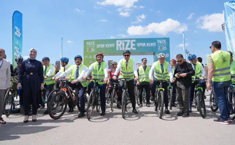 Bakanlar Aynı Rotada Pedal Çevirdi; Ankara’da “Spor Kenti Rize” Vurgusu