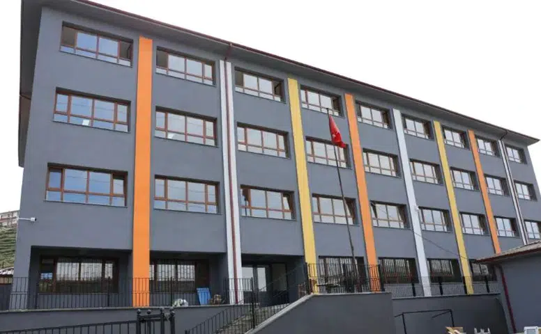 Rize’de Eğitim Öğretim Yılı Aksaklıklarla Başladı