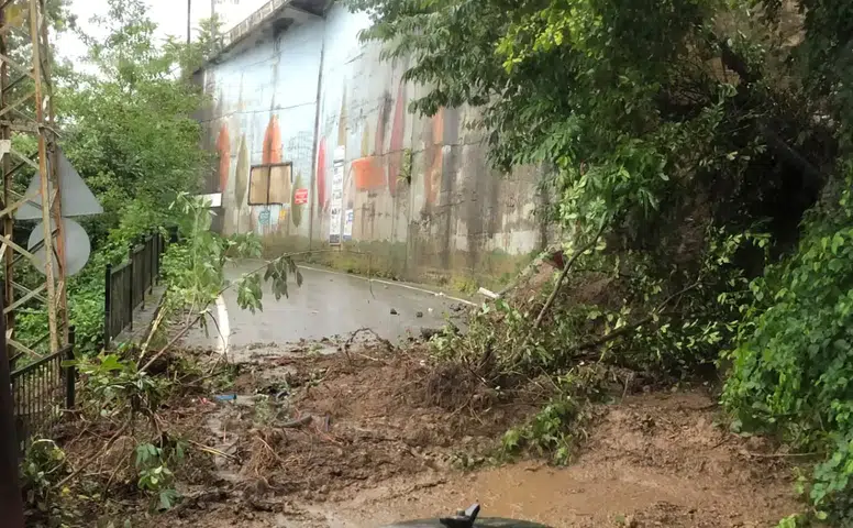 Rize Belediyesi, Aşırı Yağışla Mücadelede 24 Saat Kesintisiz Çalışıyor