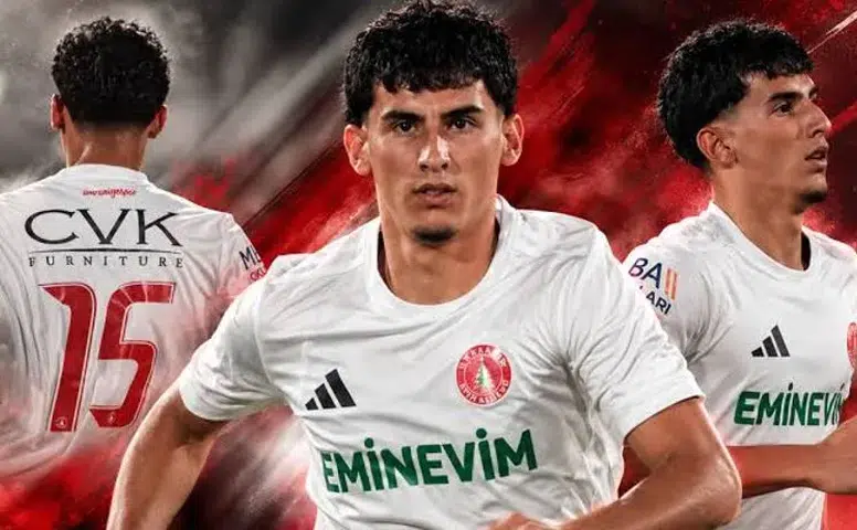 Rizeli Genç Futbolcu Miraç Uzun Profesyonel Oldu