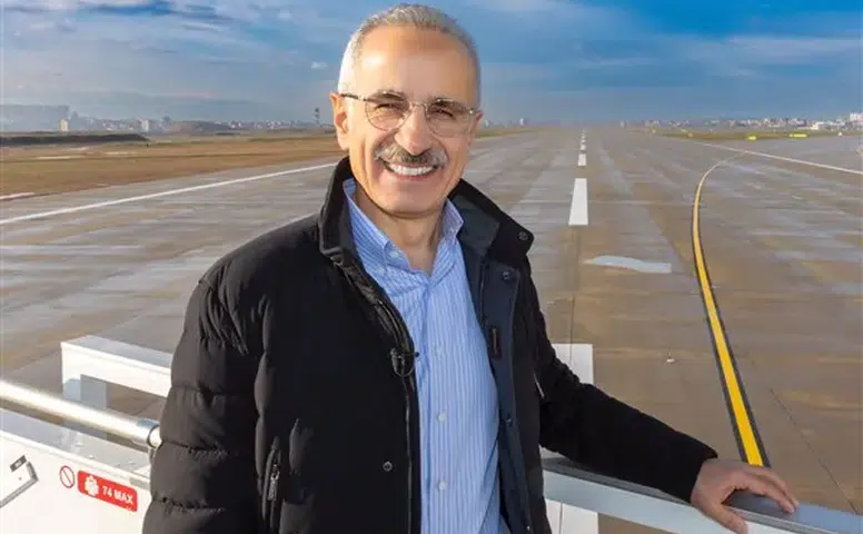 Uraloğlu: 2,3 trilyon dolarla 6 bin 739 İyidere Lojistik Limanı yapılabilirdi