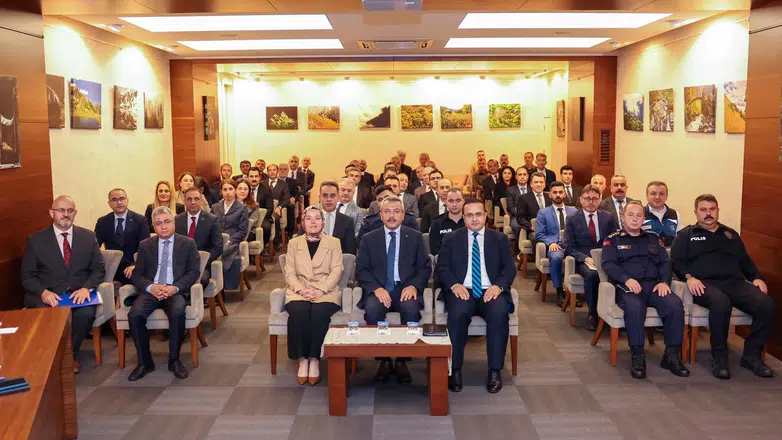 Rize İl İdare Şube Başkanları Toplantısı Vali Baydaş Başkanlığında Gerçekleştirildi