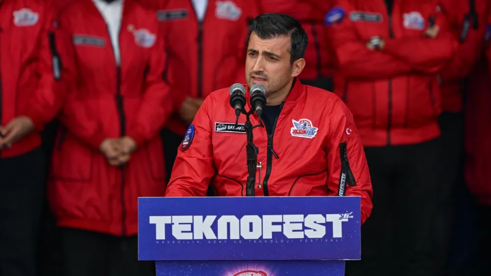 Bayraktar: Milli teknoloji hamlesi, TEKNOFEST