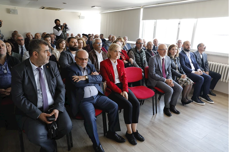 CHP Samsun İl Başkanı seçilen Mehmet Özdağ görevi devraldı