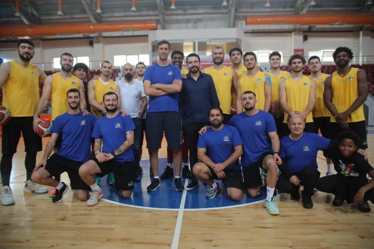 Kuyumcuların basket takımı TBL 1. Lig’de dikkat çekiyor