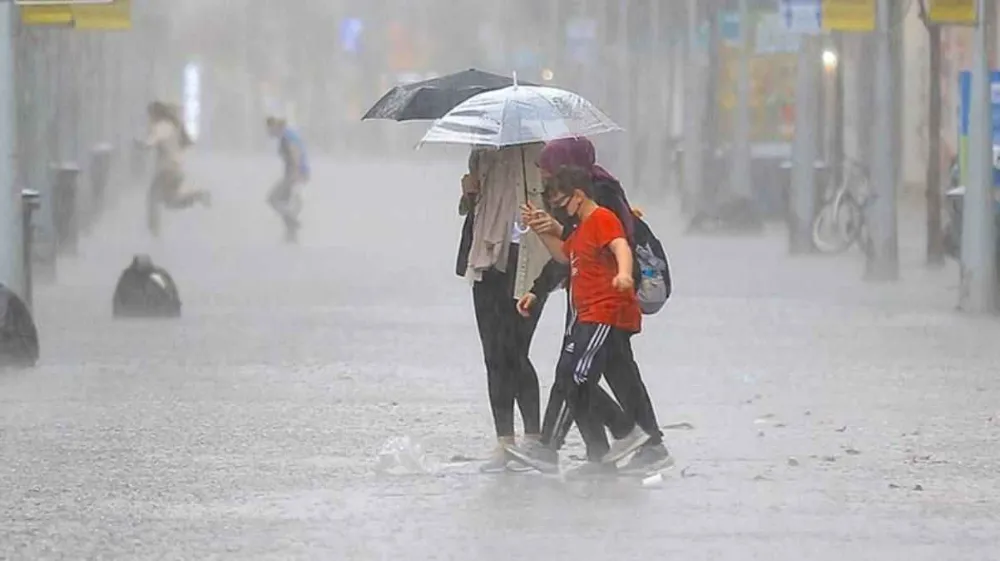 Meteoroloji, Rize için kuvvetli sağanak yağış uyarısı yaptı