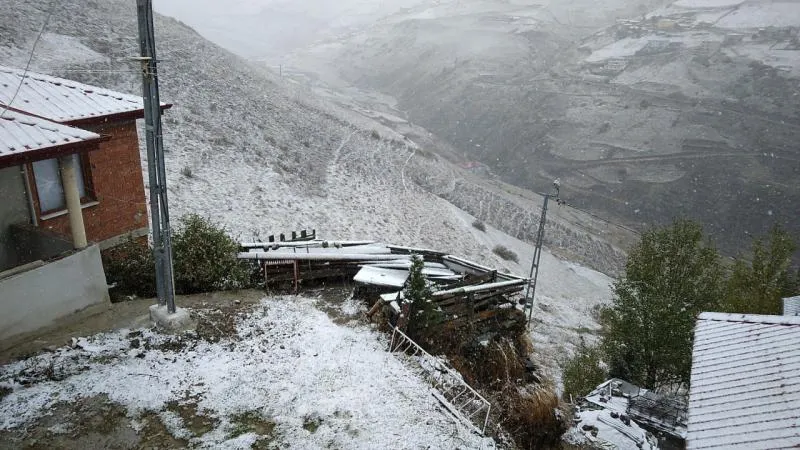 Bölgeye İlk Kar Bayburt