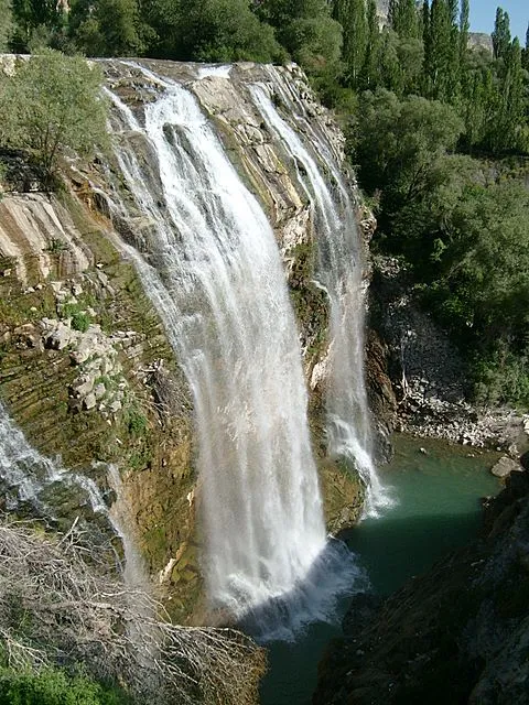 Tortum Şelalesi