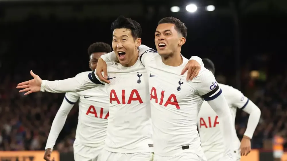 Lider Tottenham, deplasmanda hata yapmadı