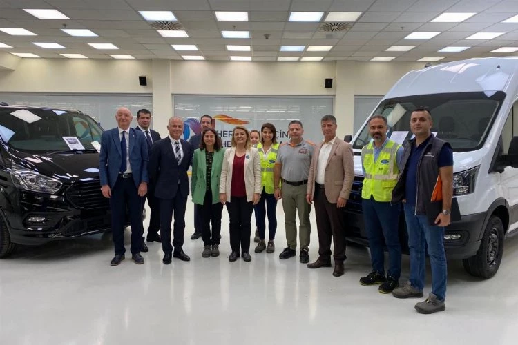 Ford Otosan Gölcük Fabrikası’nı Başkan Hürriyet