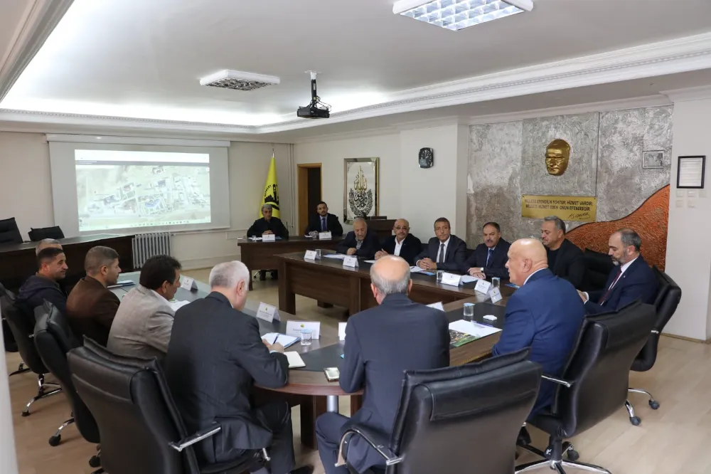 Bayburt Belediye Başkanı Hükmü Pekmezci, Dolmuş Kooperatifleri ile Toplantı Gerçekleştirdi