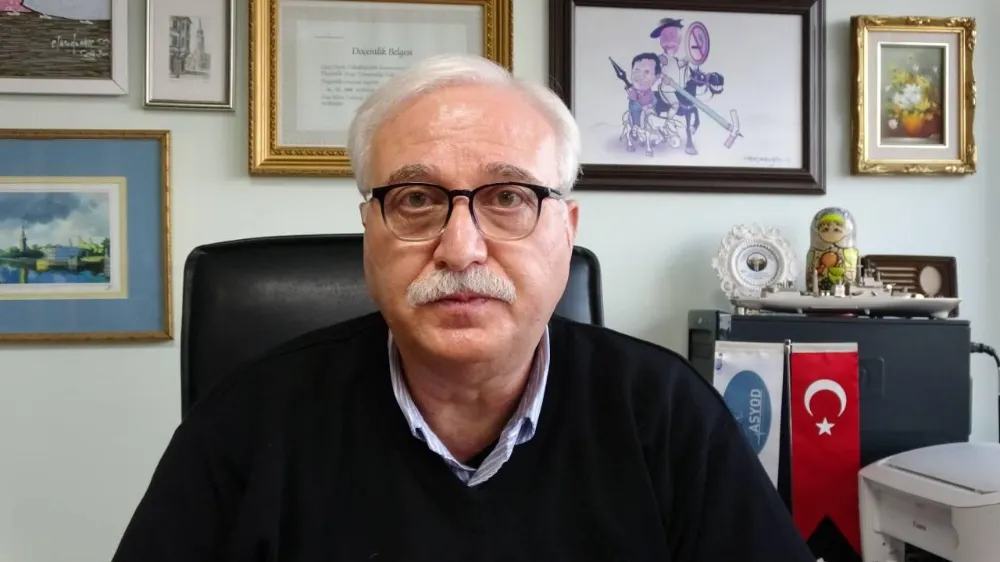 Prof. Dr. Özlü: E-sigarayı içenlerde ölümle sonuçlanan hastalık ortaya çıkabiliyor