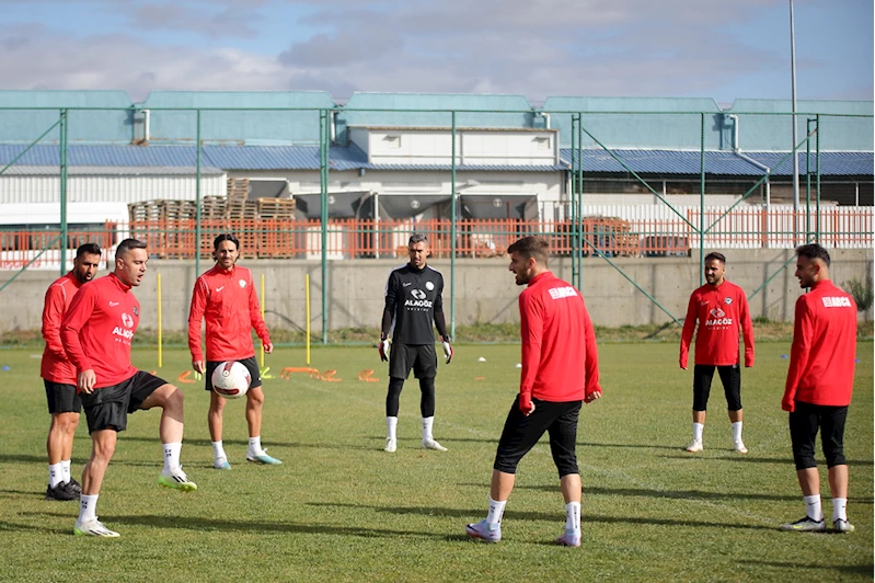 Ahlatcı Çorum FK, Kocaelispor maçının hazırlıklarını tamamladı