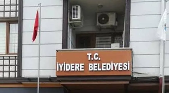 İyidere Belediyesi Paletli Ekskavatör Satacak