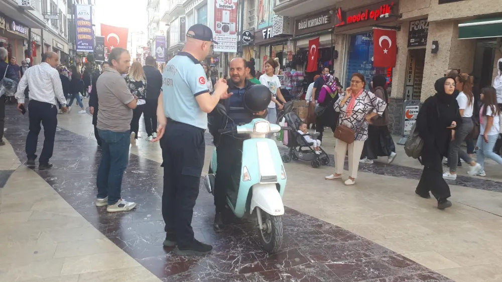 Ordu Büyükşehir Zabıtası, Araç Trafiğine Kapalı Caddelerde Motosiklet Denetimlerini Artırıyor