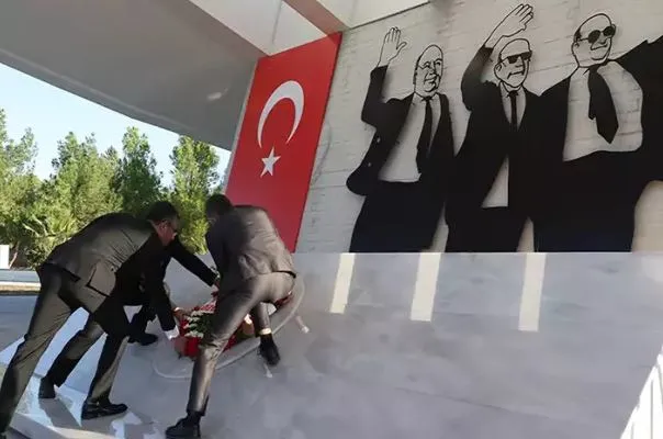 CHP Genel Başkanı Özel’in KKTC temasları