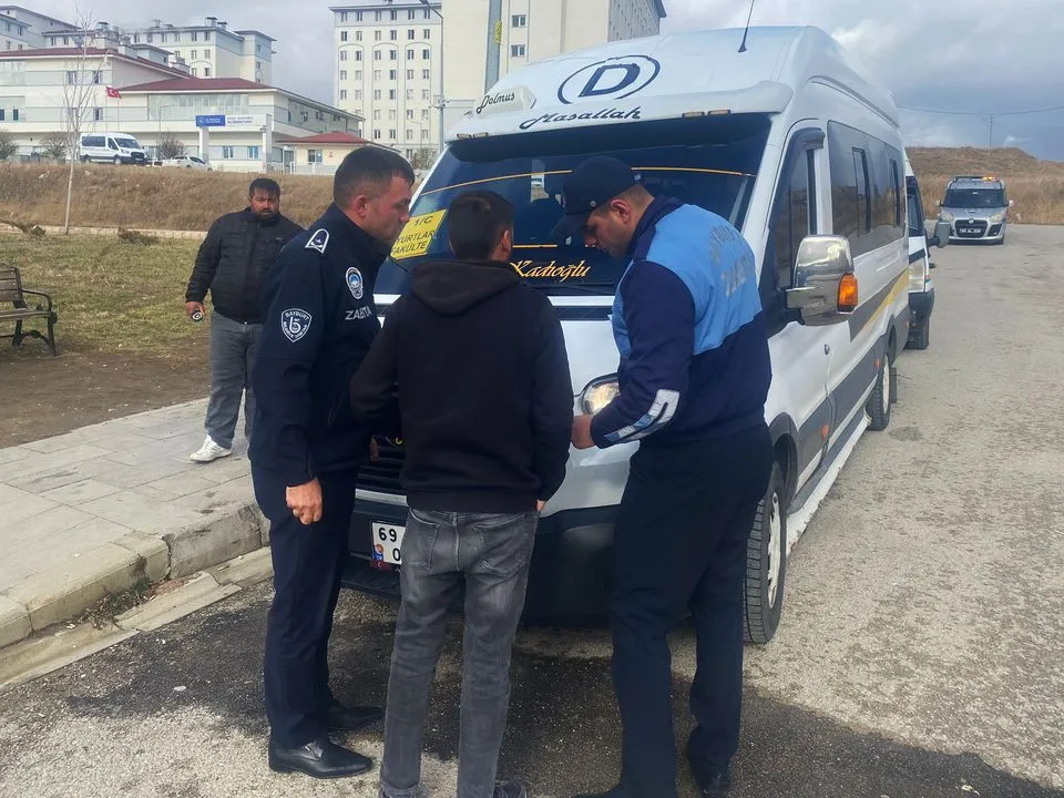 Bayburt Zabıta Müdürlüğü, Dolmuş Denetimlerini Sürdürüyor