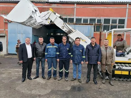 TTK ustaları, atıl haldeki iş makinesini tamir ederek üretime kazandırdı