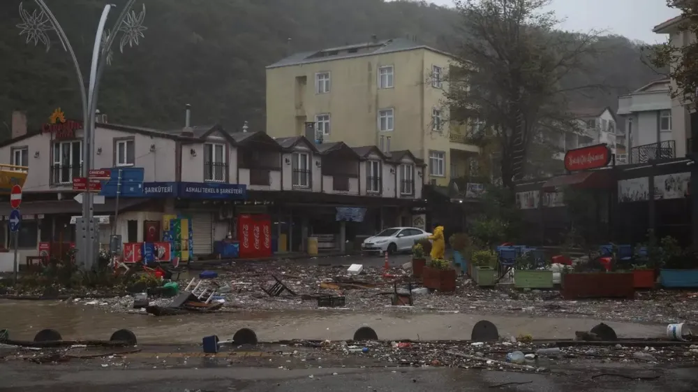 AFAD yarın için 31 ilde turuncu ve sarı kodlu uyarı yayınladı