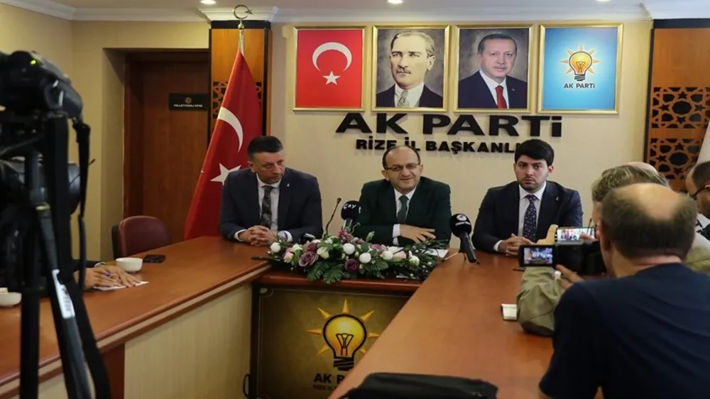 AK Parti Rize İl Başkanı Ayar, Basınla Bir Araya Geldi