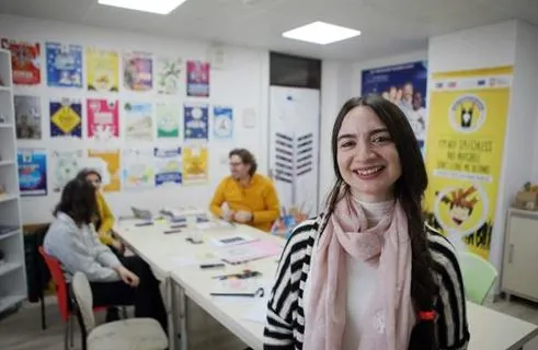 Melike öğretmen Erasmus+ projeleriyle öğrencilerinin ufuklarını sınır ötesine taşıyor