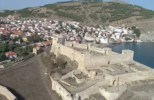 Bozcaada Kalesi’ndeki kazılar, Geç Tunç Çağı