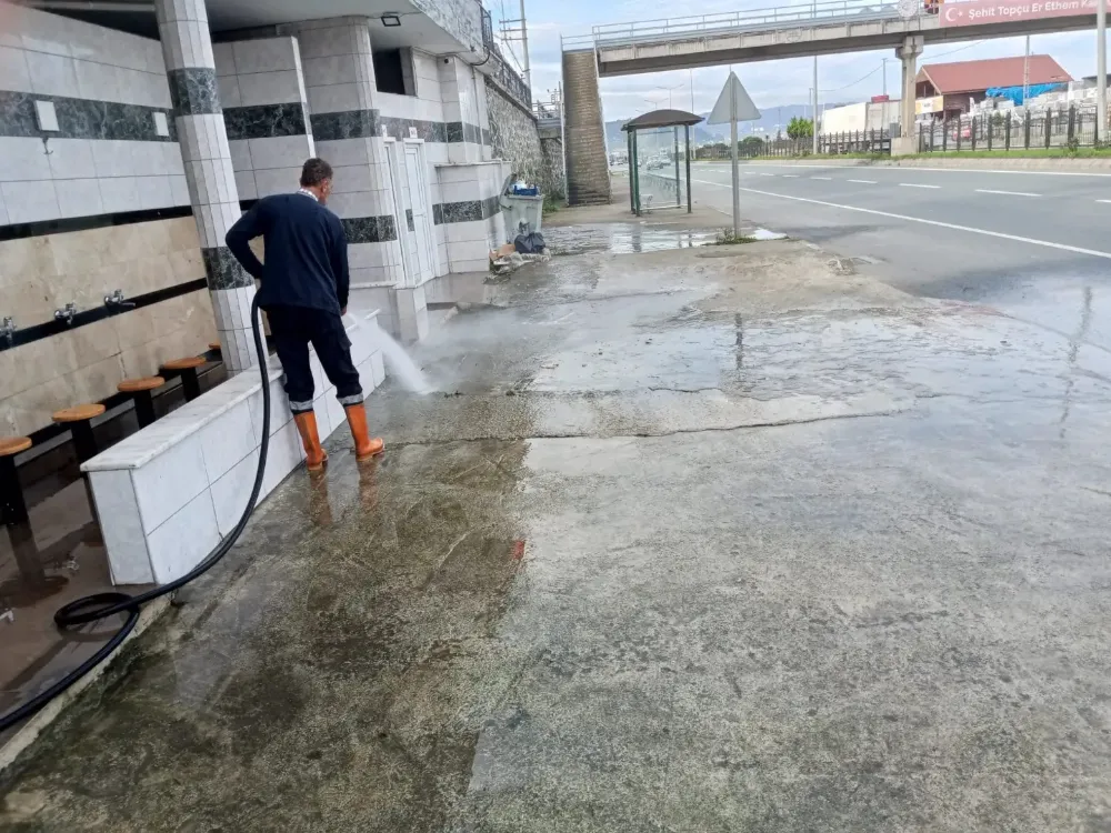 Arsin Belediyesi, Temizlik İşleri Müdürlüğü Ekipleriyle Arsin