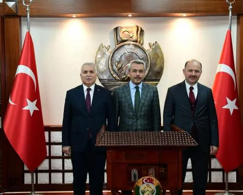 Trabzon ve Giresun Valileri, Rize Valisi’ne Hayırlı Olsun Ziyaretinde Bulundular