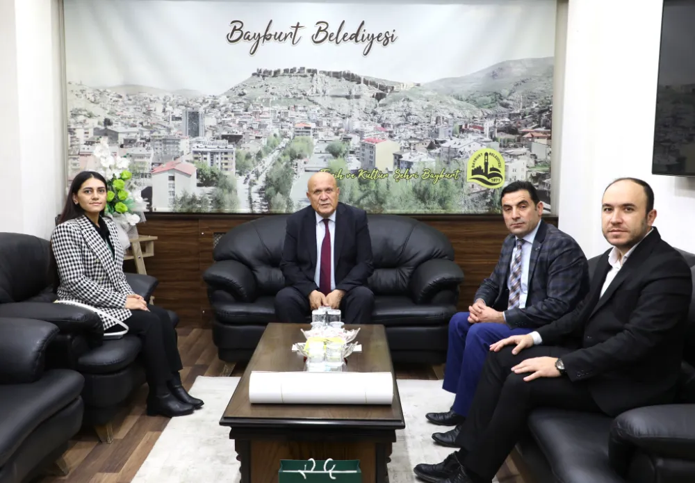 Yeşilay Bayburt Şube Başkanı ve YEDAM Sosyal Hizmet Uzmanı Belediye Başkanı