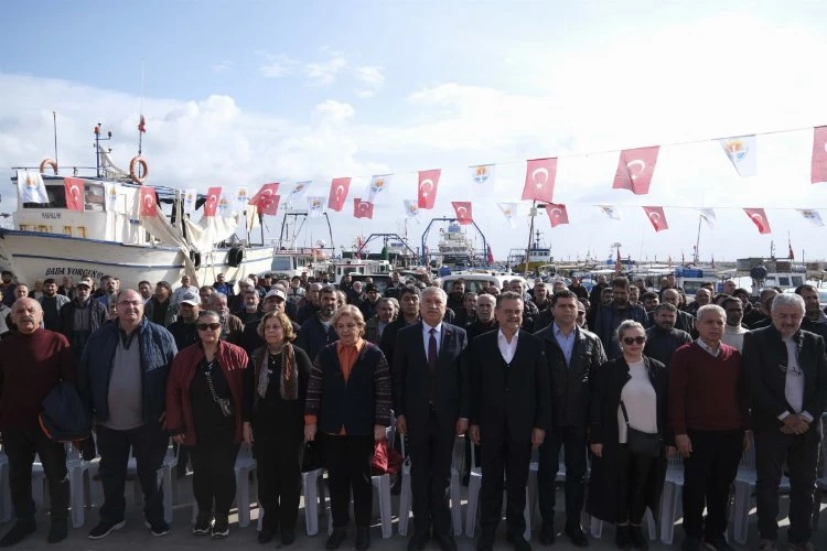 Büyükşehir’den kıyı balıkçılarına destek