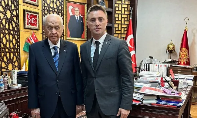 MHP Ardeşen Belediye Başkanlığı için ilk aday adayı, gazeteci Adem Önçırak oldu