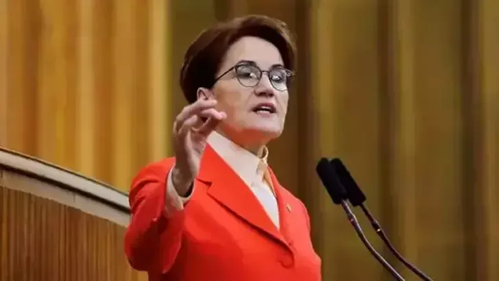 Akşener