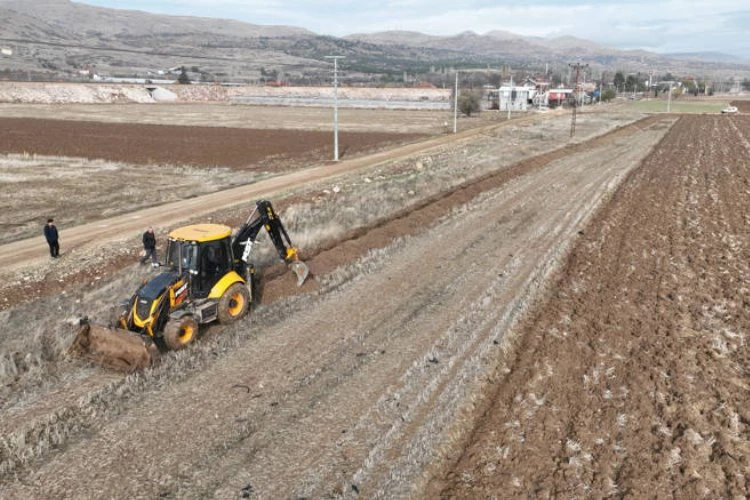 Elmalı Çobanisa Mahallesi’ne kapalı devre sulama sistemi