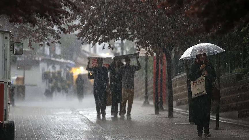 Artvin ve çevresinde kuvvetli yağış uyarısı