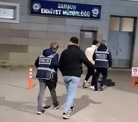 Samsun Emniyet Müdürlüğü ekipleri son 24 saat içinde 51 aranan şahsı yakaladı