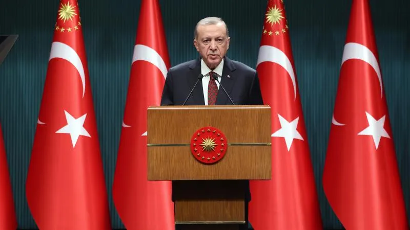 Cumhurbaşkanı Erdoğan, Beşiktaş Kulübünün yeni başkanı Arat