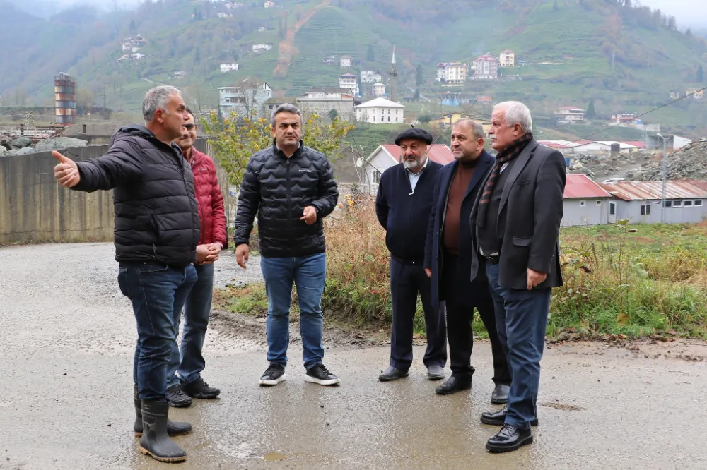 Rize merkeze bağlı Yenigüzelköy köyünde menfez ve kanal projesi yerinde incelendi