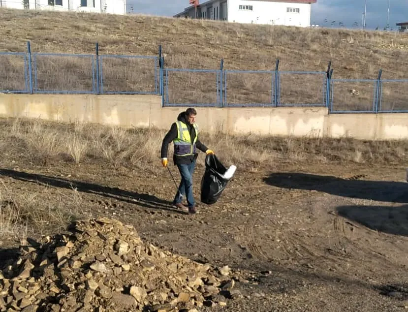 Bayburt Belediyesi Temizlik İşleri Müdürlüğü, Şehir Genelinde Temizlik Çalışmalarını Sürdürüyor