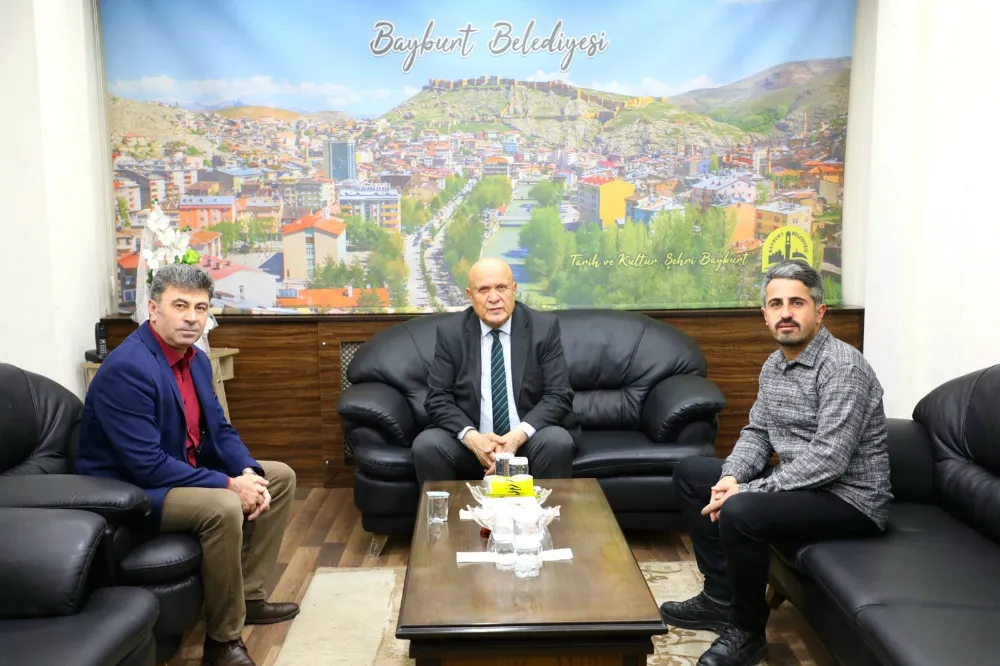 T3 Vakfı Temsilcileri, Bayburt Belediye Başkanı Pekmezci