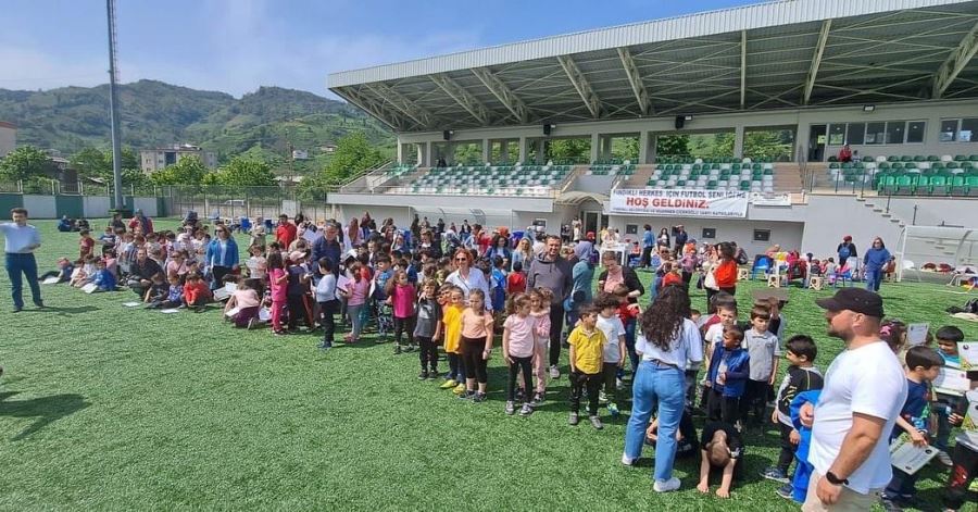 FINDIKLI GRASSROOTS HERKES İÇİN FUTBOL ŞENLİĞİ