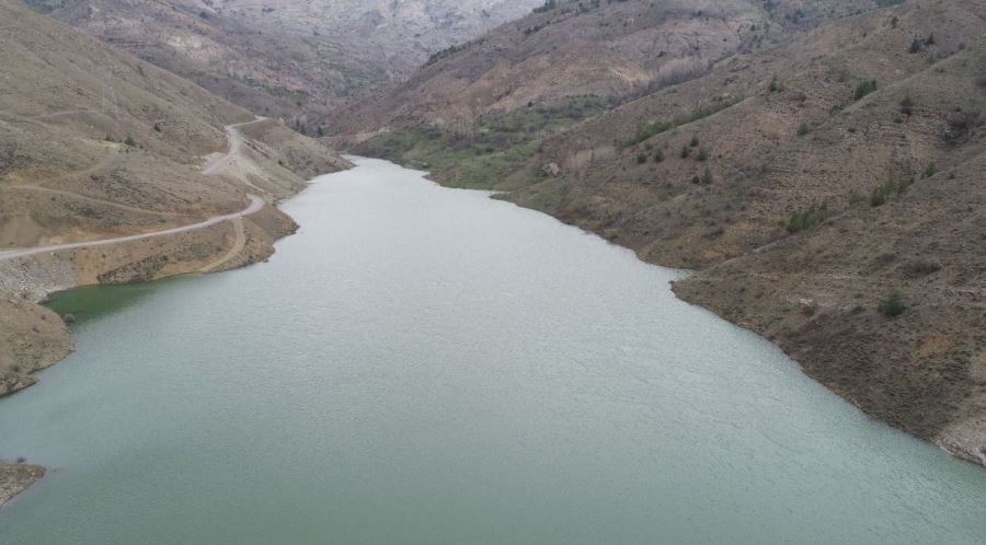 Gümüşhane’nin en önemli yatırımı Bahçecik Barajı doldu!