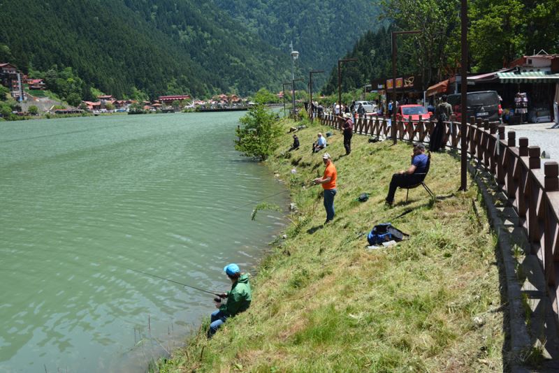 Geleneksel Uzungöl 6. Alabalık Avlama Yarışması yapıldı