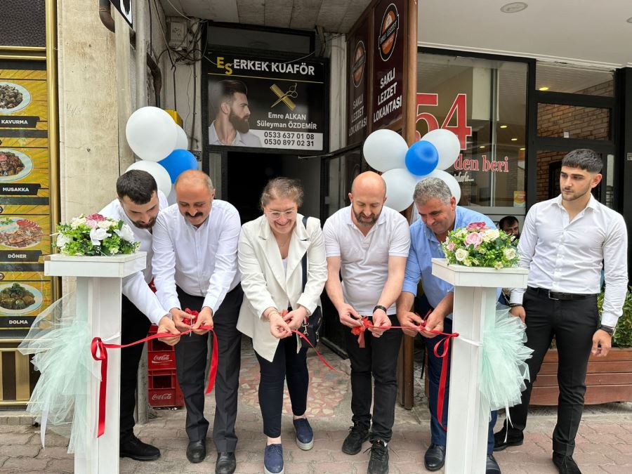 ES Erkek Kuaför, Cumhuriyet Caddesi