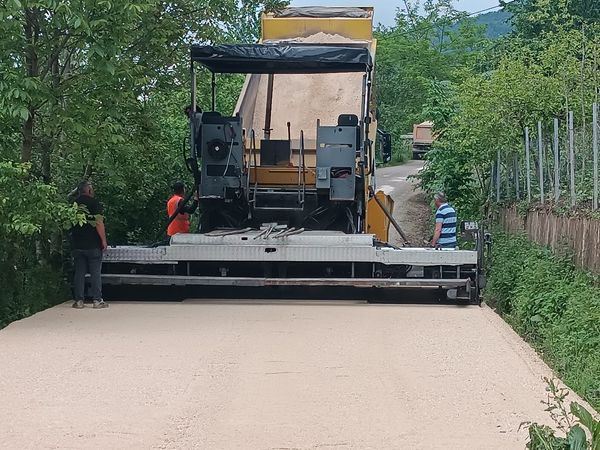 ORDU’DA SİLİNDİRLE SIKIŞTIRILMIŞ BETON YOL UYGULAMASI YAYGINLAŞIYOR